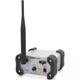KLARK TEKNIK DW 20R приёмник стерео 2,4 ГГц, регулировка уровня, выходы Jack и XLR, радиус 30 метров, крепление на стену