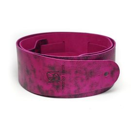 MAMBA STRAPS MB6061-130 Ремень для гитары, кожаный, розовый лофт