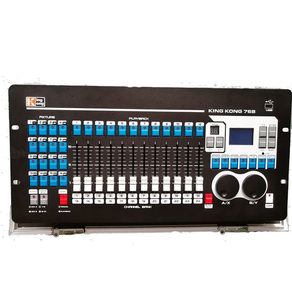 KING KONG 768 Пульт управления светом DMX512 в кейсе