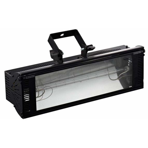 AMERICAN DJ Strobe SP-1500 DMX MKII это мощный 1 500 Вт стробоскоп с разрядной лампой.
