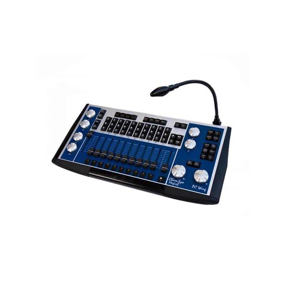 CHAMSYS MagicQ PC Wing Compact DMX контроллер с программным обеспечением