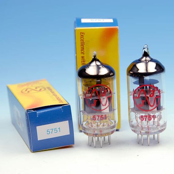 AMT JJ ECC 83S лампа электронная для гитарных усилителей., изображение 2