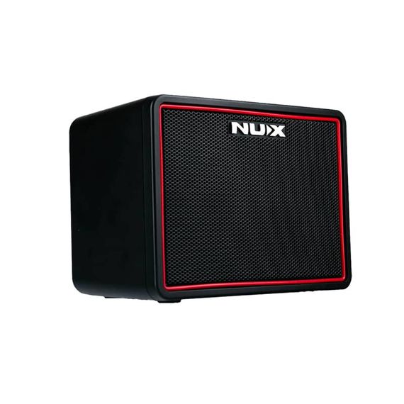 NUX Mighty-Lite-BT Портативный цифровой комбоусилитель, 3Вт.3 канала: чистый, перегруз, дисторшн (Clean, Over Drive, Distortion). Цифровые эффекты: дилэй, реверберация. Встроенная драм-машина. Питание: адаптер 9В, батарейки, 5В USB. Bluetooth подключение,
