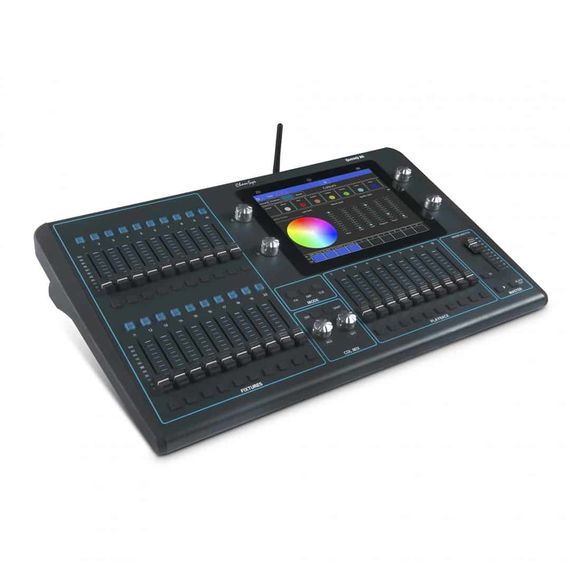 CHAMSYS QuickQ 20 консоль управления Число каналов: 1024 Дисплей: Тачскрин DMX подключение:  Пятиполюсное