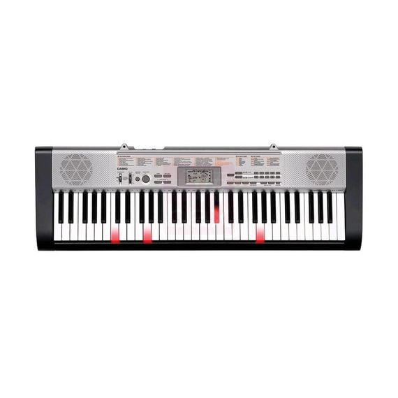CASIO LK-130 cинтезатор (адаптер не в комплекте)