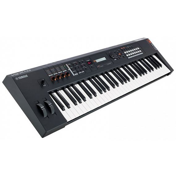 YAMAHA MX61BK Синтезатор, 61 клавиша, Тон-генератор AWM2, Полифония 128. Тембры: Пресеты: 978 тембров + 60 наборов ударных GM : 128 тембров + 1 набор ударных Пользовательские: 128 тембров + 8 наборов ударных