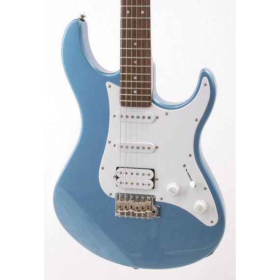 YAMAHA PACIFICA112JLAKEPLACIDBLUE электрогитара, корпус ольха, гриф клен, накладка на гриф палисандр, 22 лада, звукосниматели 2S 1H, бридж Vintage Tremolo Style, цвет Lake Placid Blue, изображение 2