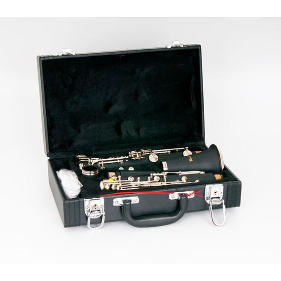 CONDUCTOR FLT-CGB-17 Кларнет, 17 клавиш, Bb-key, бакелит, французской системы. В комплекте: футляр,
