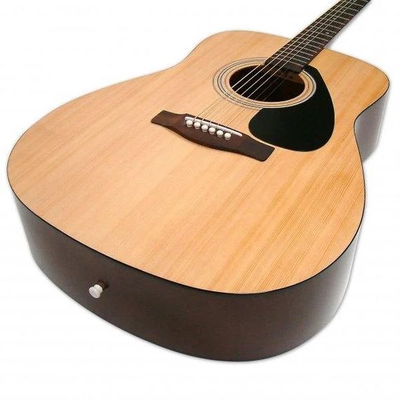 YAMAHA F310 Гитара акустическая, верхняя дека ель, нижняя дека и обечайка меранти