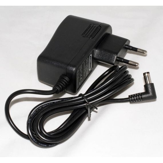 AMT AC/DC Adapter M8-15US12R DC12V-1,25A Адаптер