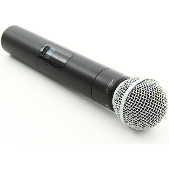 SHURE BLX24E/SM58 M17 Радиосистема вокальная с капсюлем динамического микрофона SM58