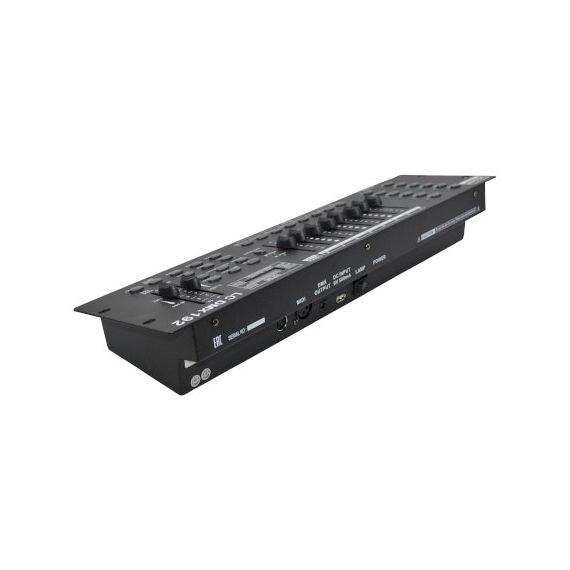 XLINE LIGHT LC DMX-192 Контроллер 192-канальный для 12 DMX-управляемых приборов по 16 каналов на каждый;