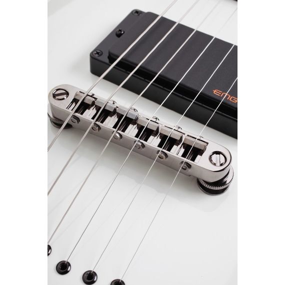​SCHECTER HELLRAISER C-1 WHT Гитара электрическая шестиструнная.24 лада