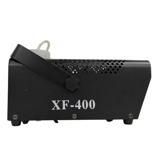 XLINE LIGHT XF-400 Генератор дыма мощностью 400 Вт.Дым машина управляется при помощи пульта дистанционного управления.