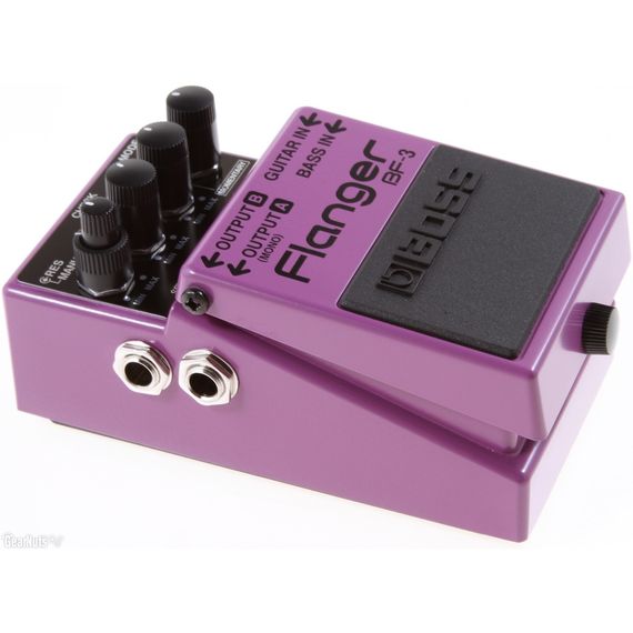 BOSS BF-3 эффект гитарный Flanger.