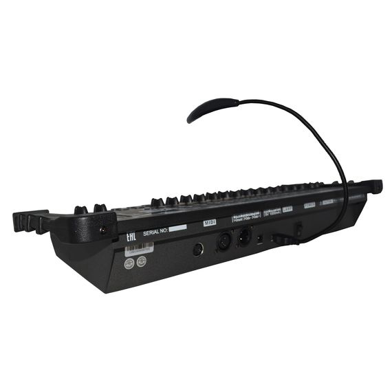 XLINE LIGHT LC DMX-384 Контроллер DMX, 384 канала.16 фейдеров для ручного контроля над каналами