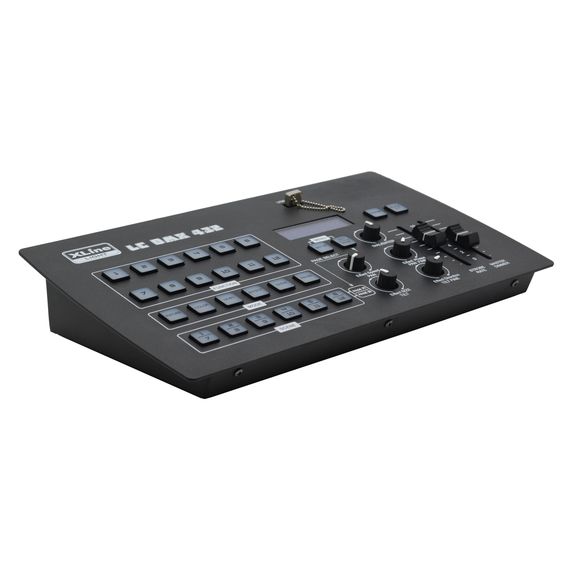 XLINE LIGHT LC DMX-432 Контроллер DMX, 432 канала 12 мульти-функциональных кнопок