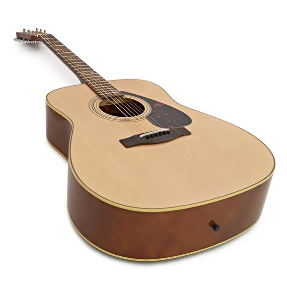 YAMAHA F370