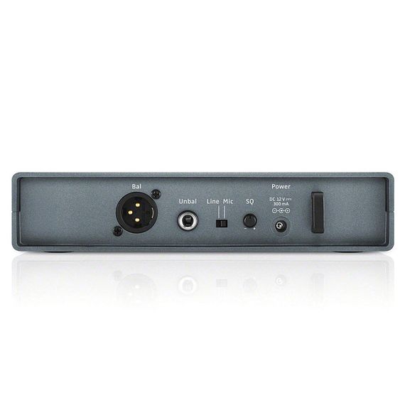 SENNHEISER XSW 1-825-A вокальная радиосистема с динамическим микрофоном E825 (548-572 MHz)