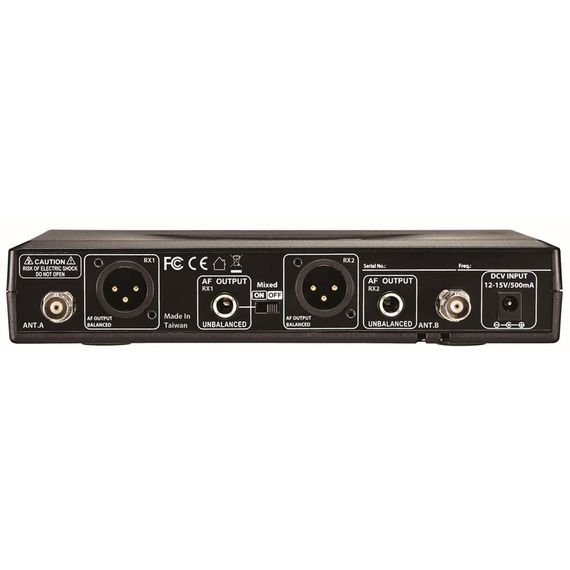 JTS RU-8012DB/RU-850LTH (650-686 МГц) Радиосистема с двумя съемными антеннами BNC и двумя ручными передатчиками RU-850LTH с PLL-фазовой автоподстройкой частоты.