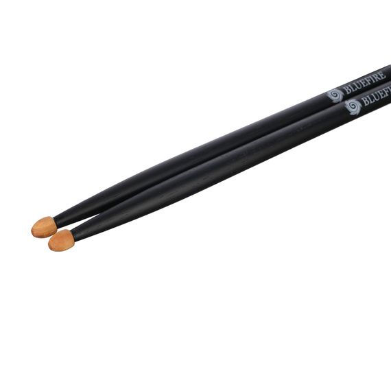 HUN 10104007 Colored Series Bluefire 7A BLACK Барабанные палочки, орех гикори, черные