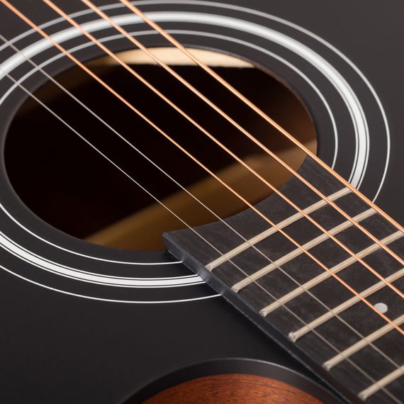 ROCKDALE Aurora D3 C BK Satin Акустическая гитара. Форма корпуса Dreadnought с вырезом. Цвет черный.