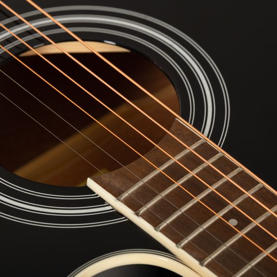 ROCKDALE Aurora D6 C BK Gloss Акустическая гитара. Форма корпуса Dreadnought с вырезом.