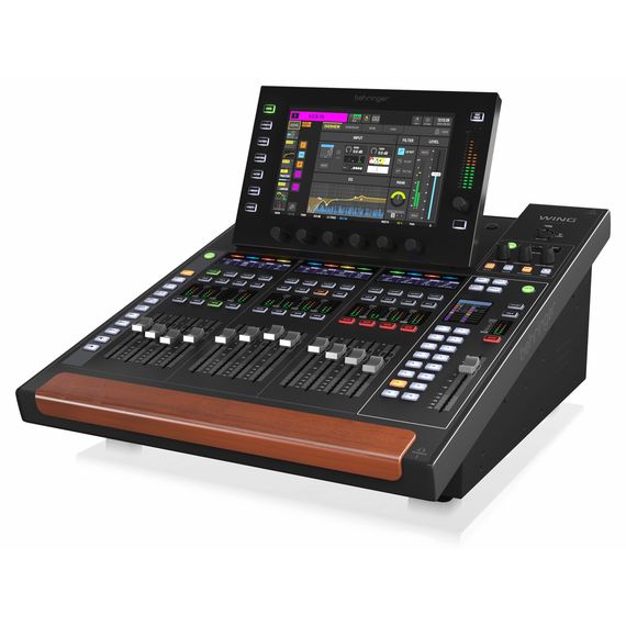 BEHRINGER WING COMPACT цифровой микшер, 48 стерео каналов,13 фейдеров, 10" сенсорный экран